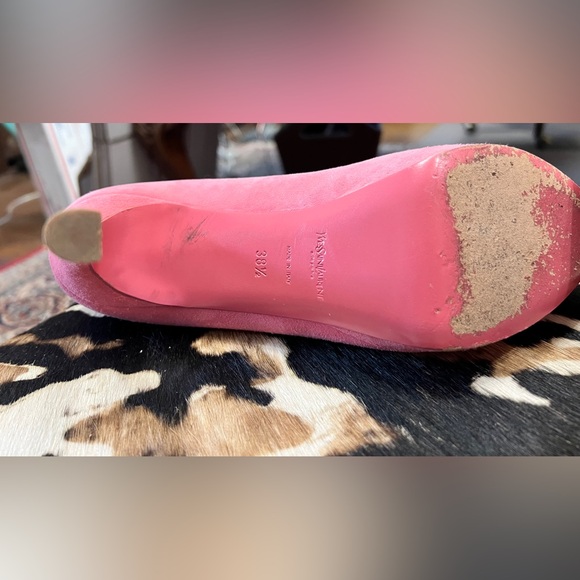 *SOLD* YSL ~ Pink Suede Heels - Picture 8 of 10
